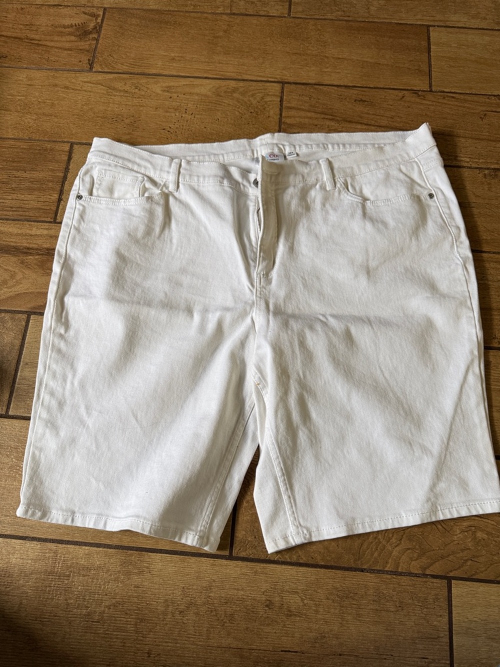 Denim&Co White High-Rise Denim Shorts